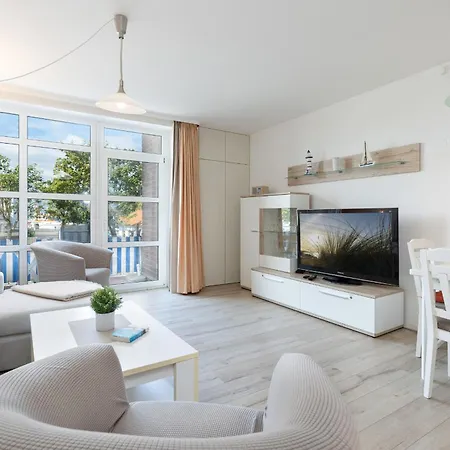 Apartment Dampfer 1 Ostwind Laboe