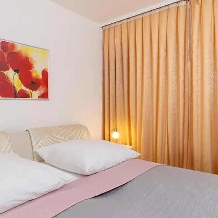 Dampfer 1 Ostwind * Laboe